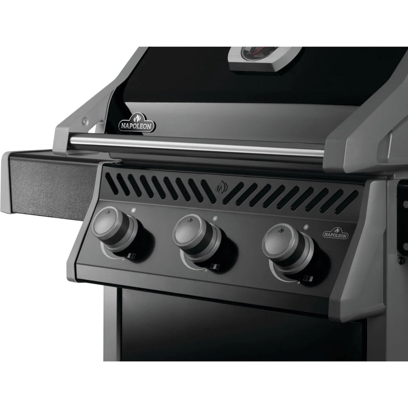 Napoleon Rogue 425 Freestanding Gas Grill w/ Stainless Steel Grids