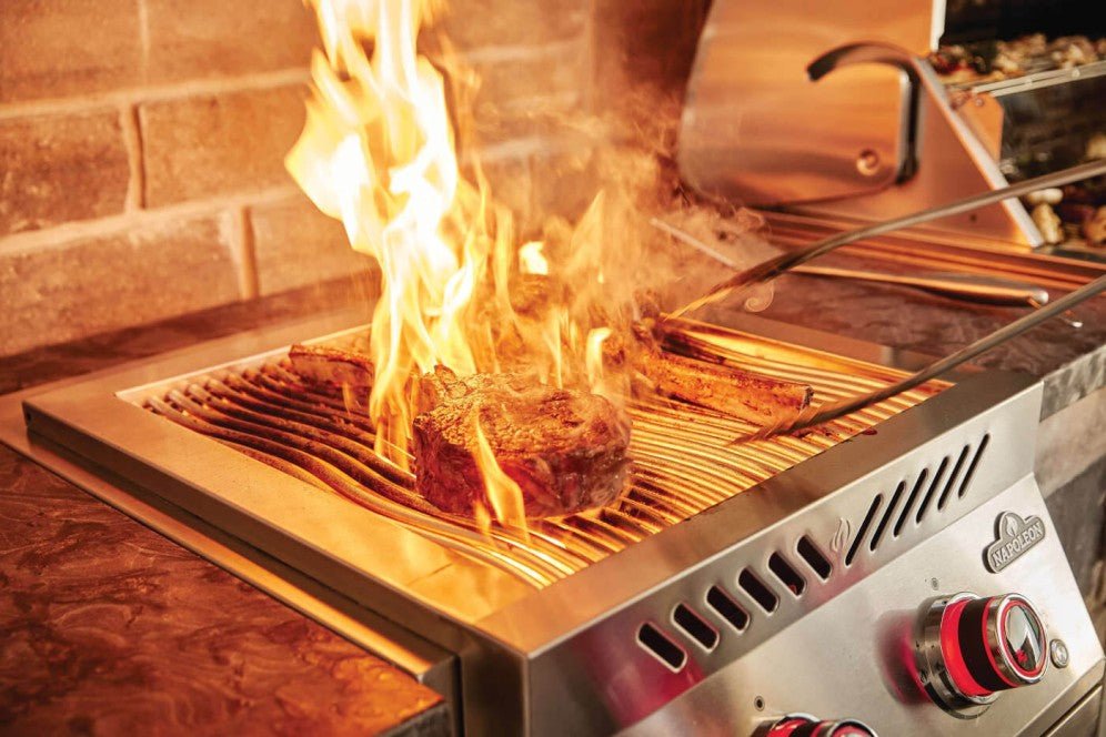 Napoleon Built-in 700 Series 30,000 BTU 18-Inch Natural Gas Infrared Double Side Burner with Stainless Steel Cover - BIB18IRNSS