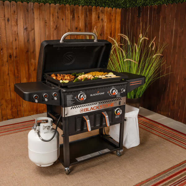 Blackstone Patio Collection 28in Airfryer Griddle Station - 1962 - Patioscape Outdoors