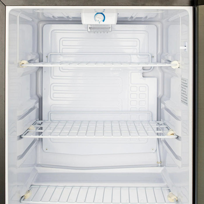 Blaze 20-Inch 4.4 Cu. Ft. Compact Refrigerator W/ Recessed Handle - BLZ-SSRF126 - Patioscape Outdoors